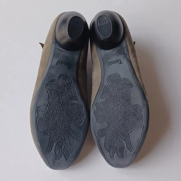 Think Aida Court Shoes Pumps Mary Jane Suede Leather SZ 39 Gray Taupe - Picture 11 of 16